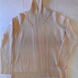 Elie Tahari cream 100% wool turtleneck sweater